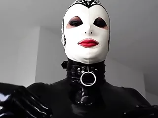 Kinky Chick Flogged In Fetish Latex Hump